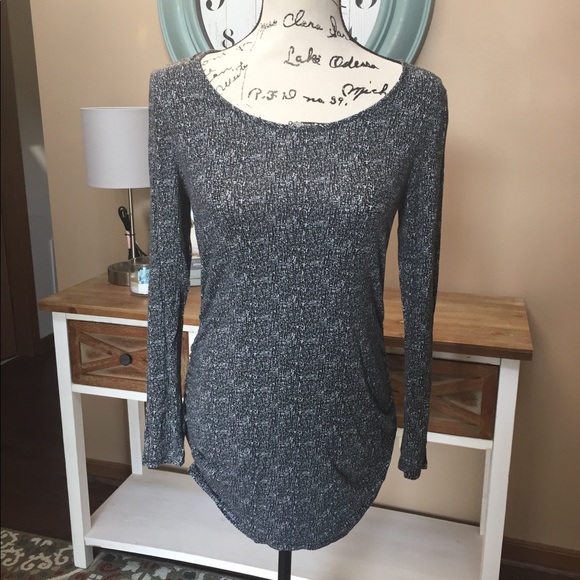 A Pea in the Pod Tops - A Pea In The Pod printed maternity top